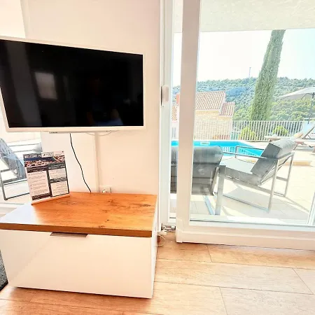 Βίλα Luxury Emily