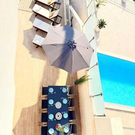 Βίλα Luxury Emily *