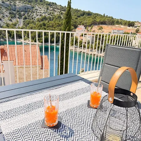 Villa Luxury Emily Razanj