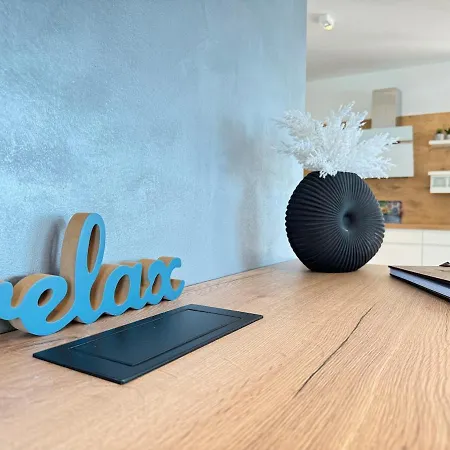 Luxury Emily Βίλα *