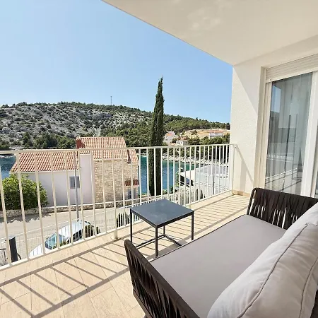 Βίλα Luxury Emily