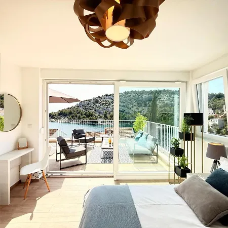 Βίλα Luxury Emily Ražanj