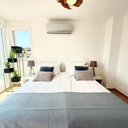 Luxury Emily Βίλα *