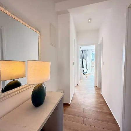 Luxury Emily Villa Razanj