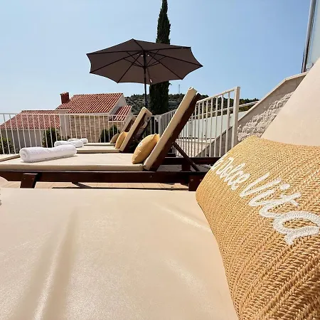 Luxury Emily Villa *