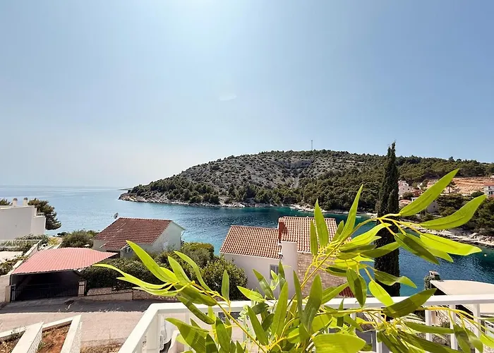 Luxury Emily Villa *