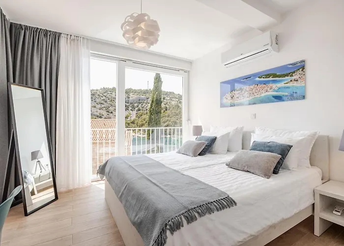 Villa Luxury Emily *