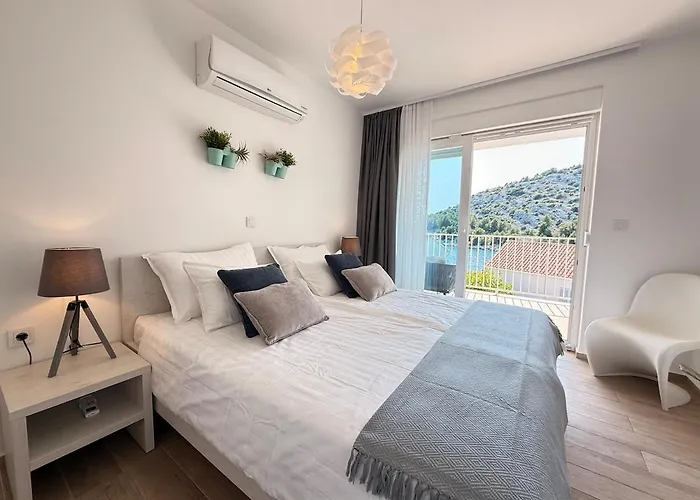 Luxury Emily Villa Ražanj